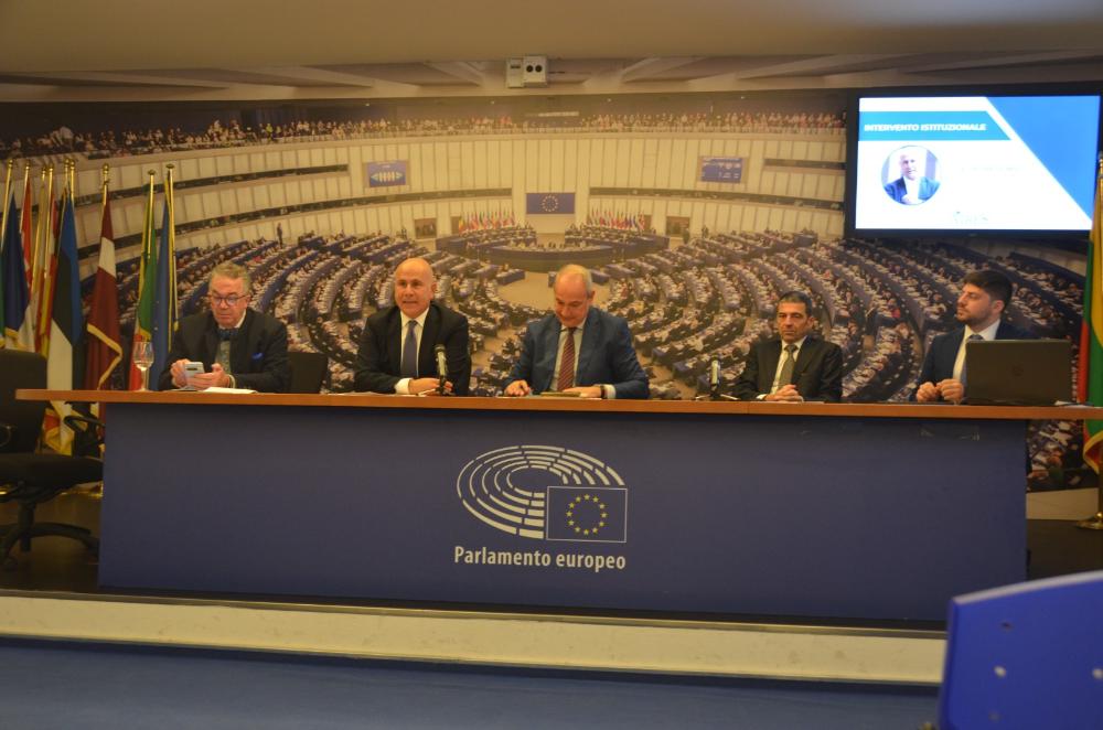 E-Commerce: EuCER Council and AIRES–Confcommercio call for greater Institutional attention to Market needs